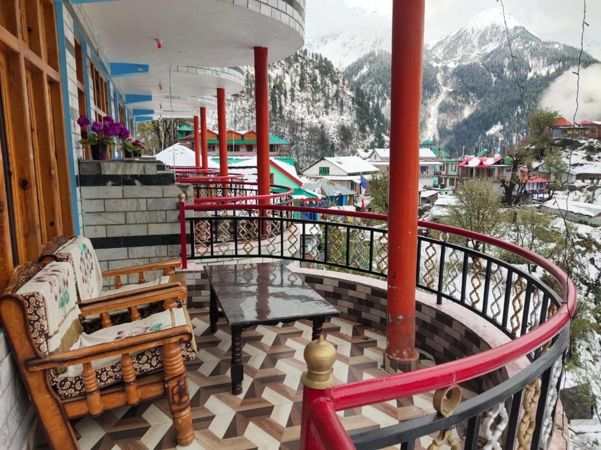 Eyesky, Tosh Hotel Екстериор снимка