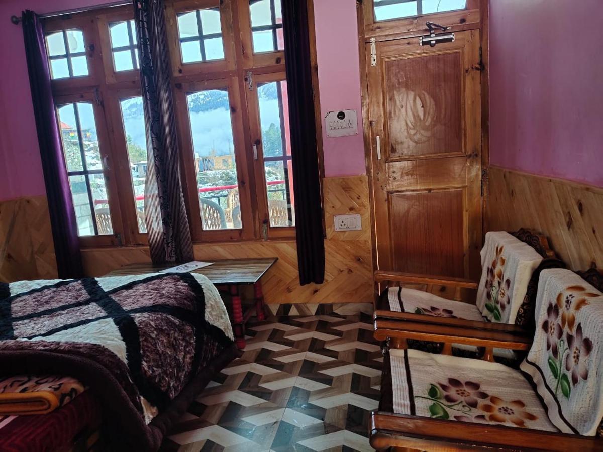 Eyesky, Tosh Hotel Екстериор снимка
