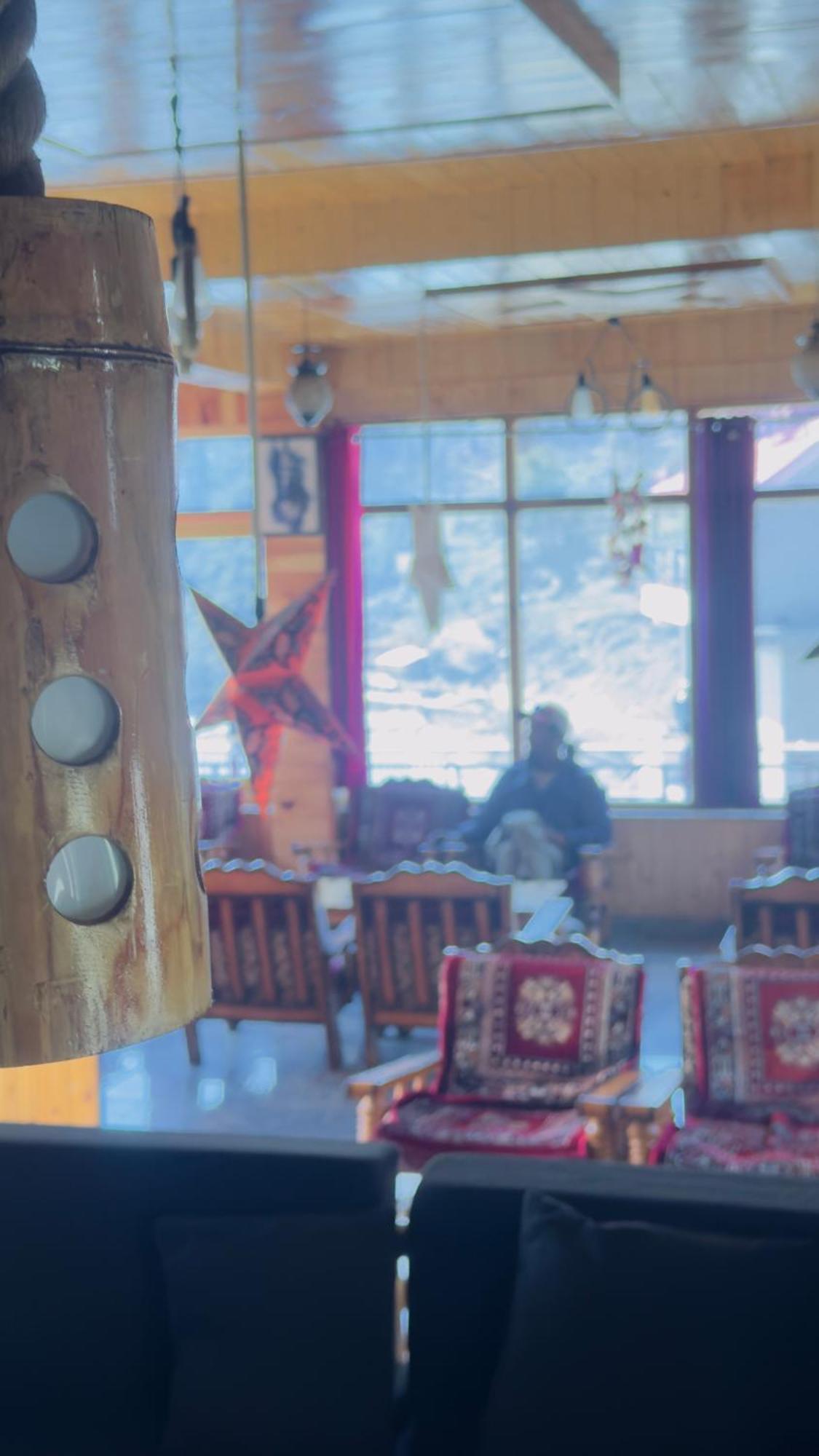 Eyesky, Tosh Hotel Екстериор снимка
