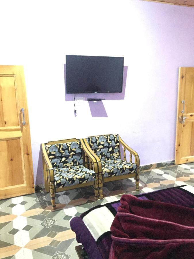 Eyesky, Tosh Hotel Екстериор снимка