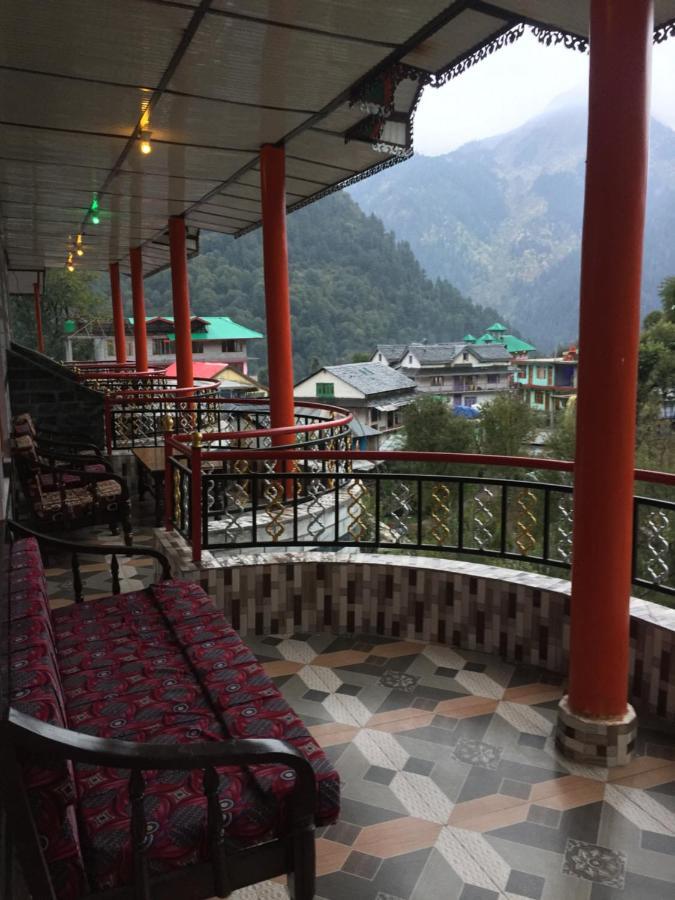 Eyesky, Tosh Hotel Екстериор снимка